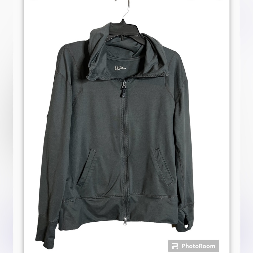 Zella gray zip up jacket size medium